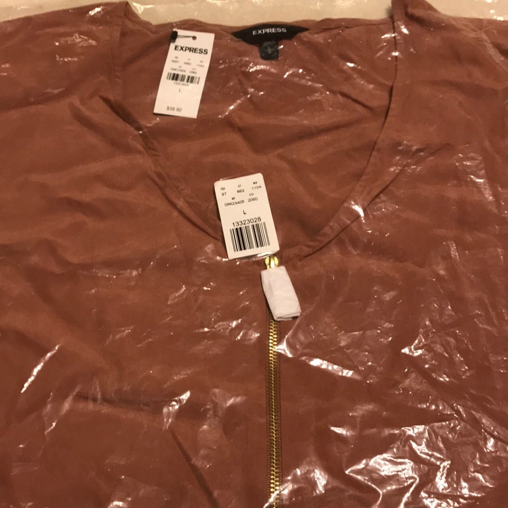 EXPRESS: Sandwashed Rolled Sleeve Zip Top - NWT